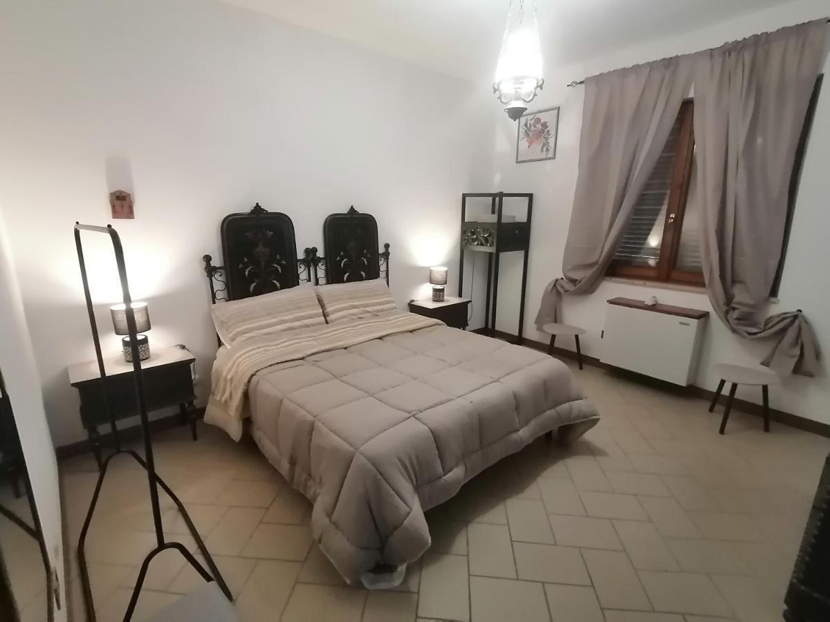 Отель Residenza Schinardi Ористано Экстерьер фото